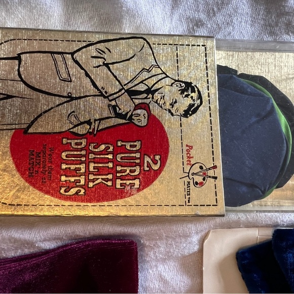 Vintage Elegant Red and Blue Velvet Ties and three vintage pocket puffs. Grandpa - Picture 2 of 10